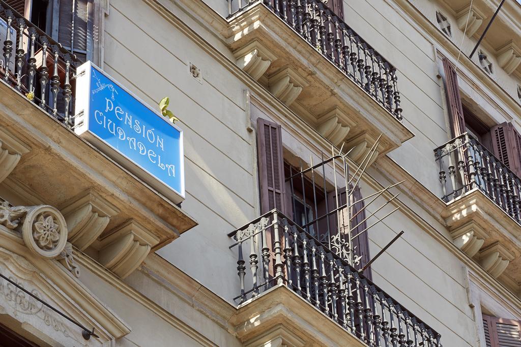 Pension Ciudadela Βαρκελώνη Εξωτερικό φωτογραφία